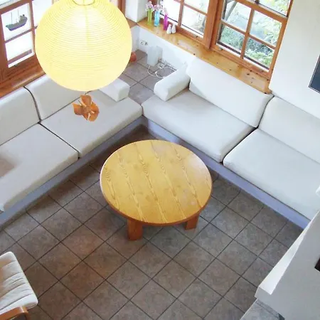 Villa Reina's House By The Sea