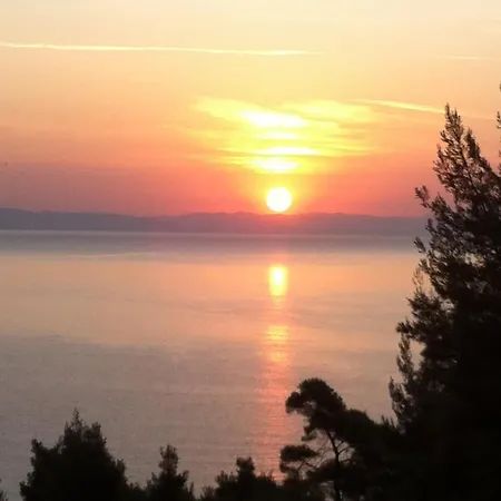 Villa Reina's House By The Sea Akti Salonikiou
